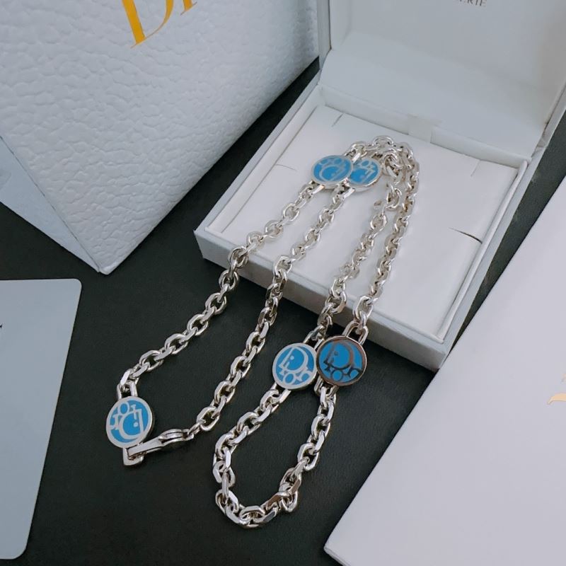 chr1st1an D10r necklaces